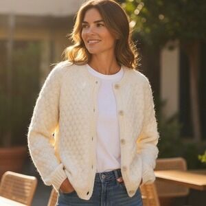 Cream Handmade Knit Bubble Stitch Cardigan Sweater Women's Medium